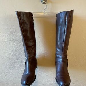 FRANCO SARTO Brown Leather Boots. Size 7.5.